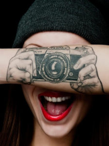 25-cool-camera-tattoo1